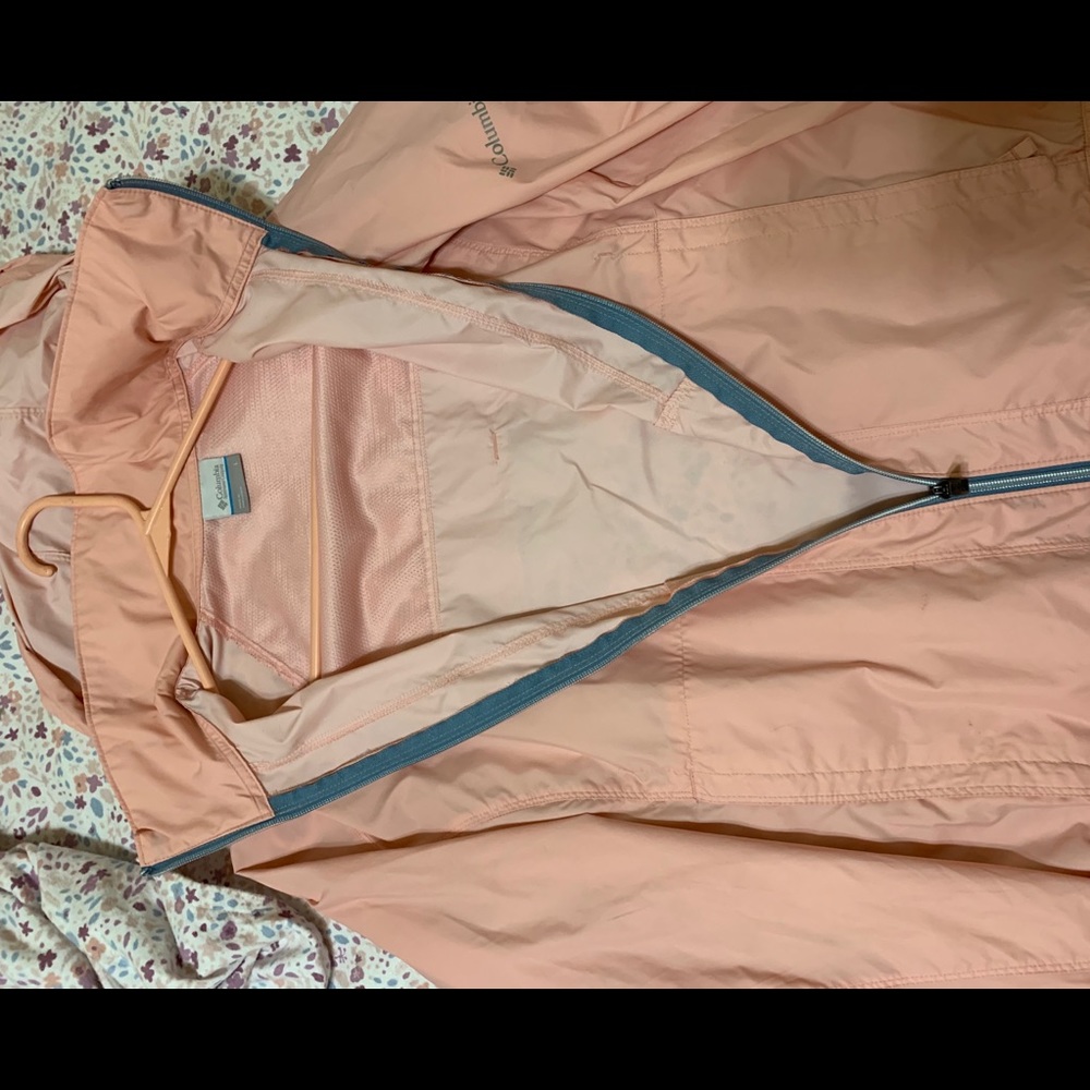 Columbia Rain Coat